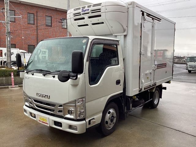 ISUZU