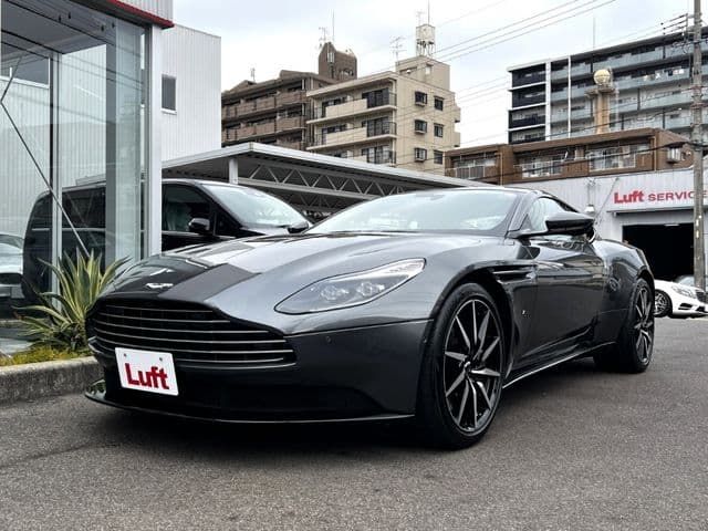 ASTON MARTIN