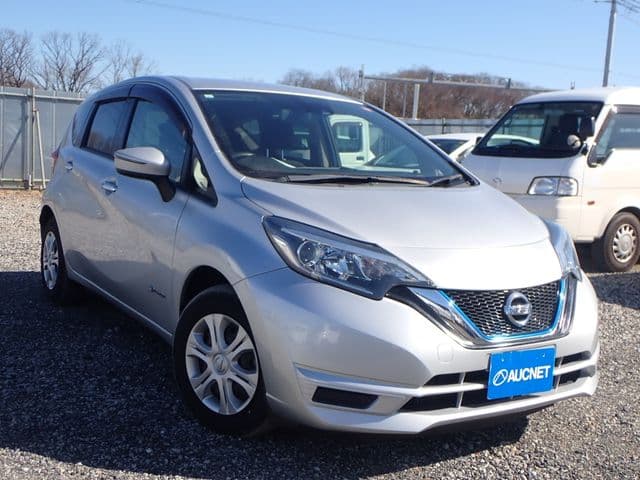 NISSAN