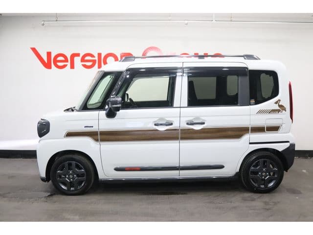 Car thumbnail 3