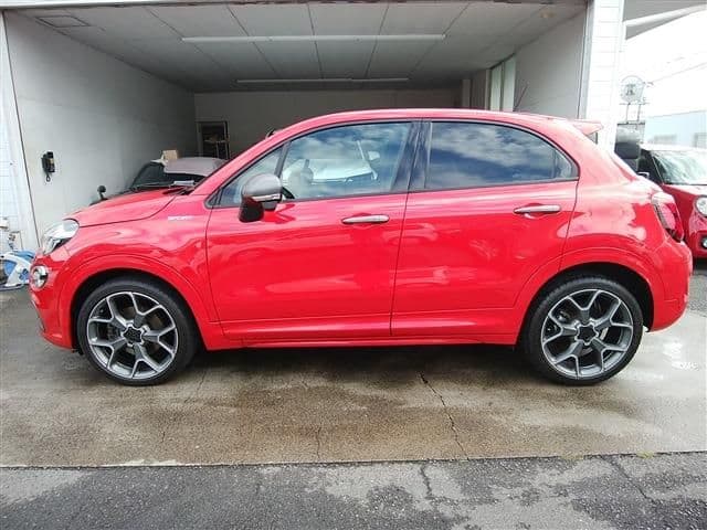Car thumbnail 4