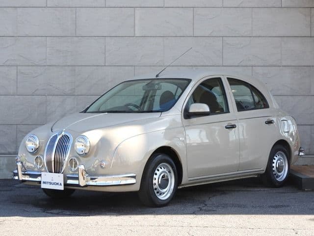 MITSUOKA