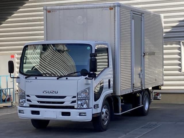 ISUZU