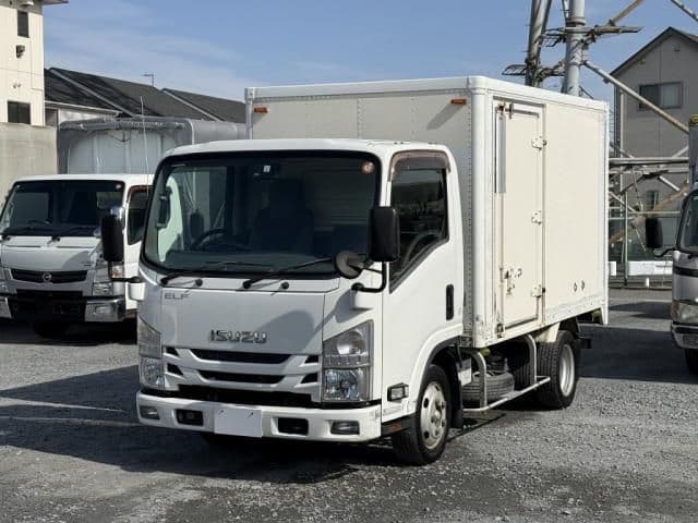 ISUZU
