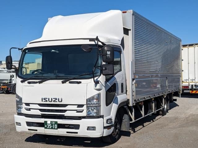 ISUZU