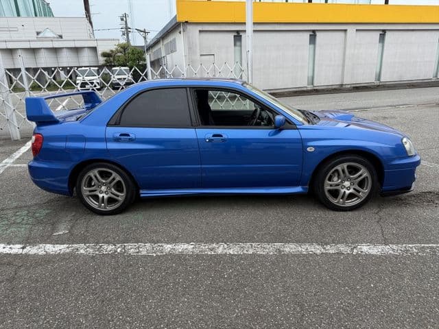 Car thumbnail 4
