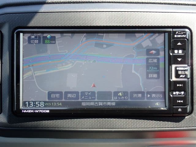 Car thumbnail 4