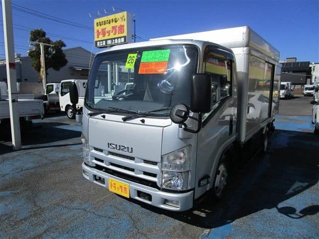 ISUZU