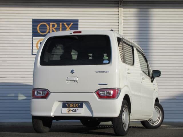 Car thumbnail 3