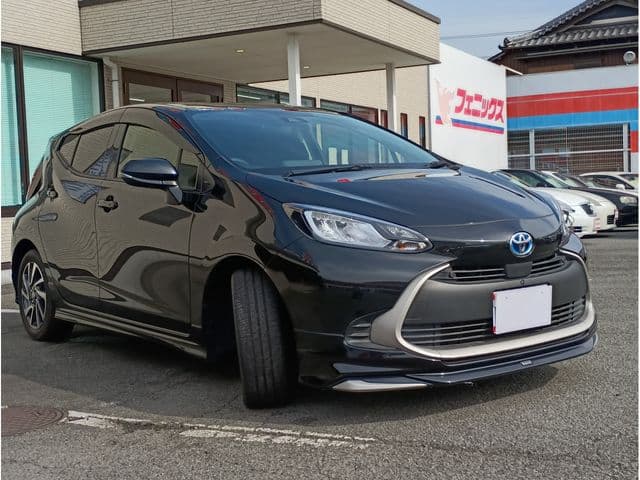 Car thumbnail 3