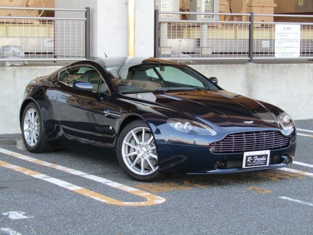 ASTON MARTIN ASTON MARTIN