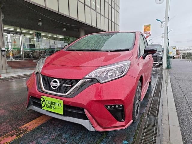NISSAN