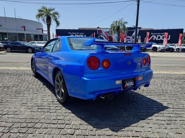 Car thumbnail 3