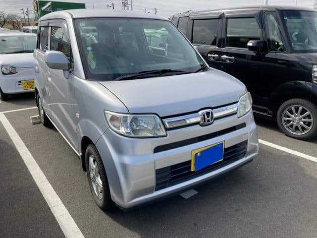 Car thumbnail 2
