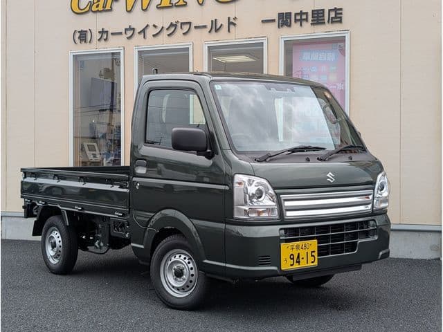 SUZUKI