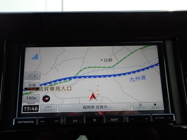 Car thumbnail 4