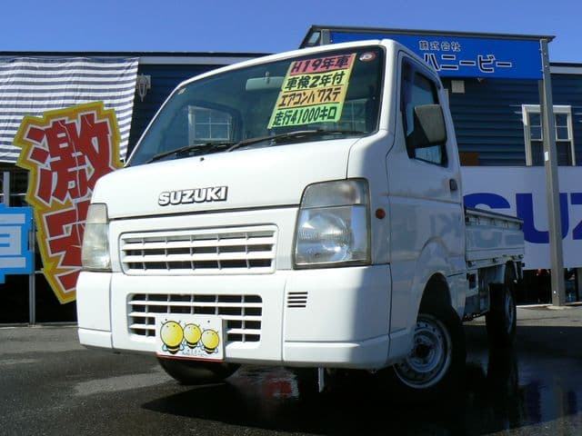 SUZUKI