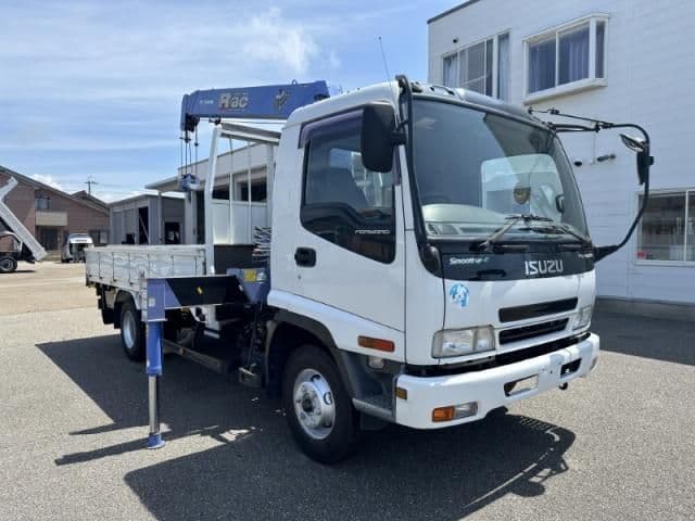 ISUZU