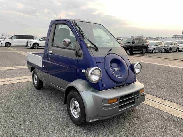 DAIHATSU