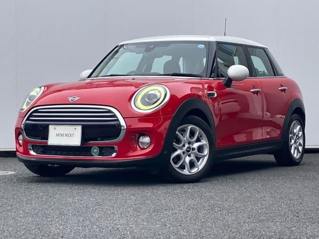 Car image 1