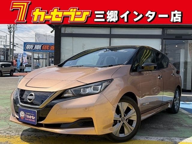 NISSAN