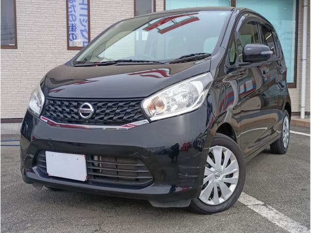 NISSAN
