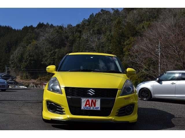 Car thumbnail 4