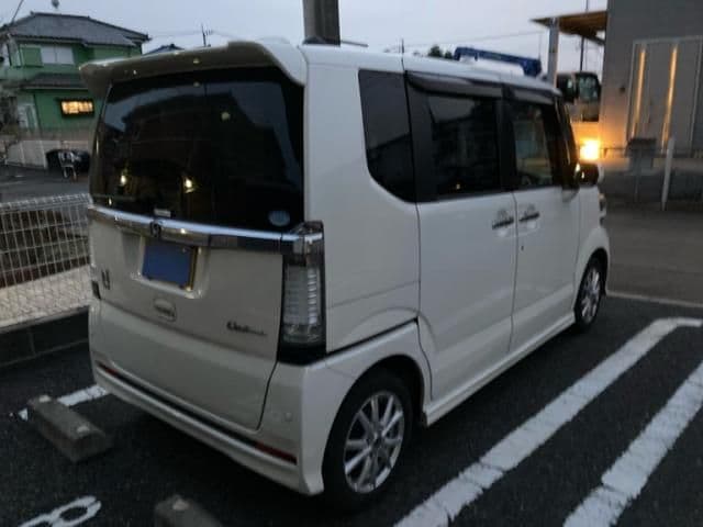 Car thumbnail 2