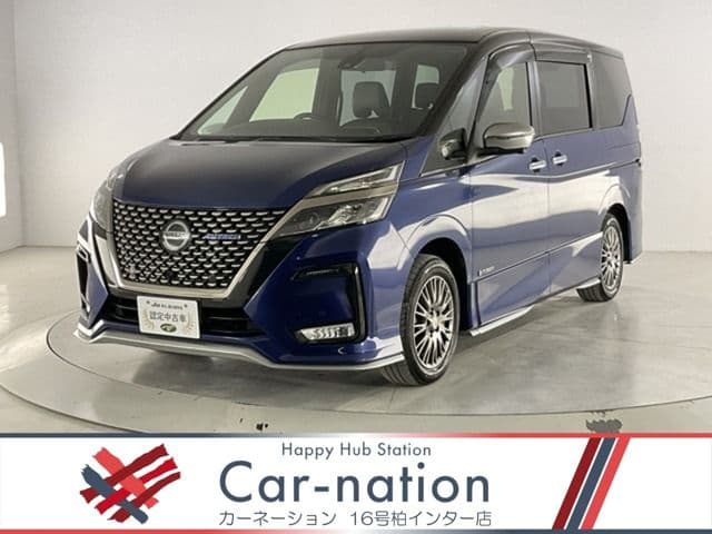 NISSAN