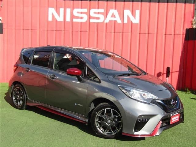 NISSAN