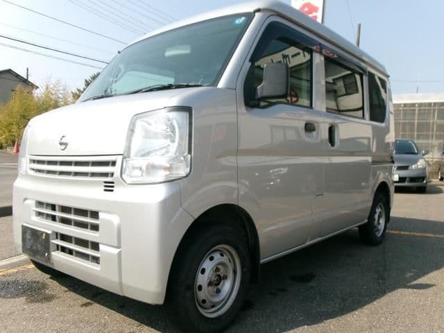 NISSAN
