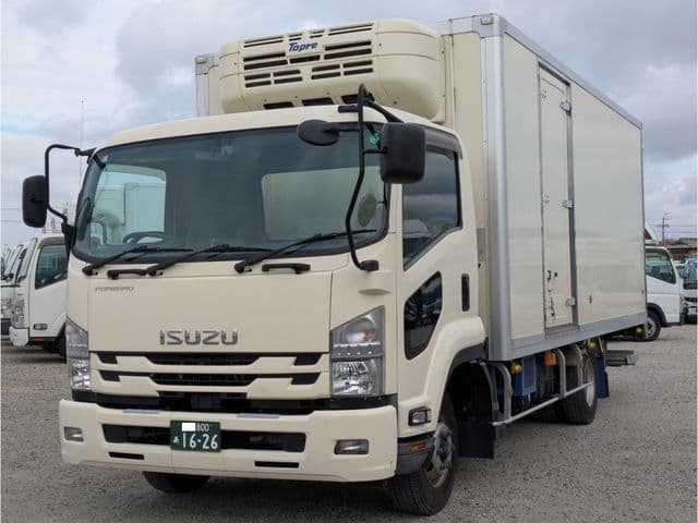 ISUZU
