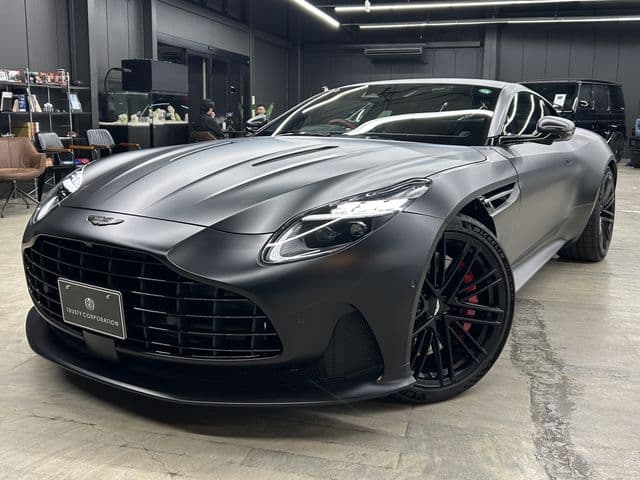ASTON MARTIN