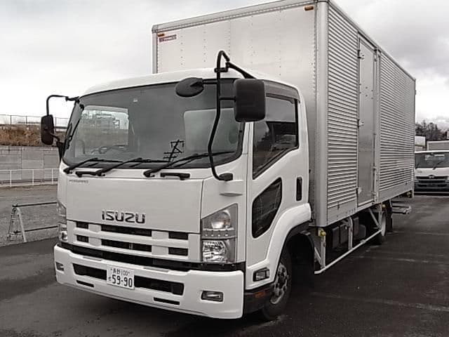 ISUZU