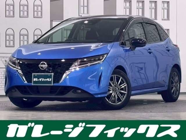 NISSAN