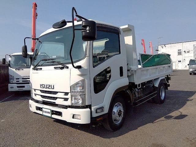 ISUZU