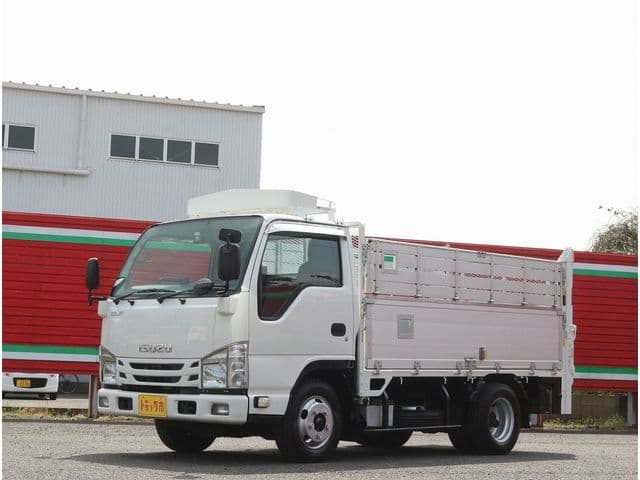 ISUZU