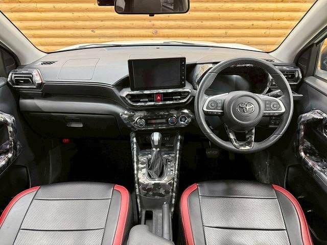 Car thumbnail 3