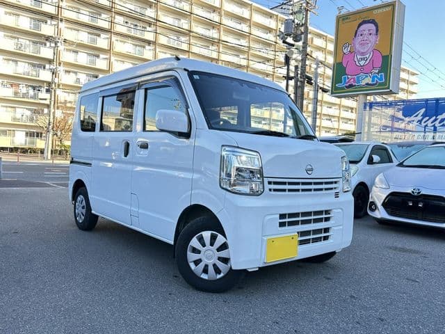 NISSAN