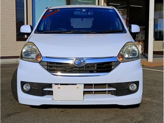 Car thumbnail 2