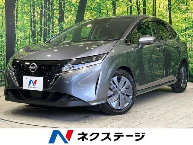 NISSAN