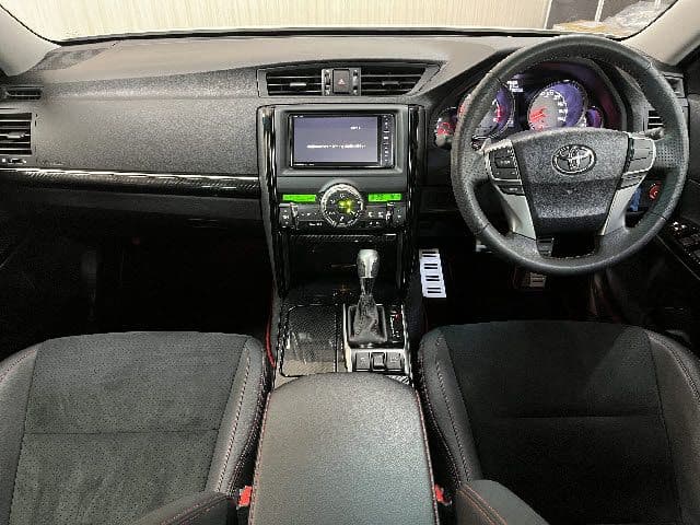 Car thumbnail 2