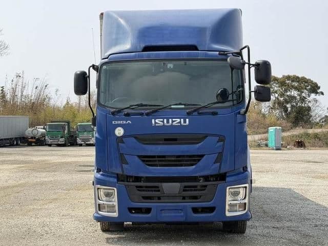 ISUZU