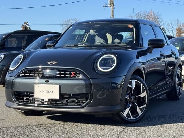 Car image 1