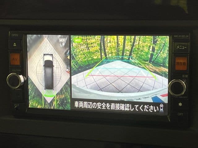 Car thumbnail 4