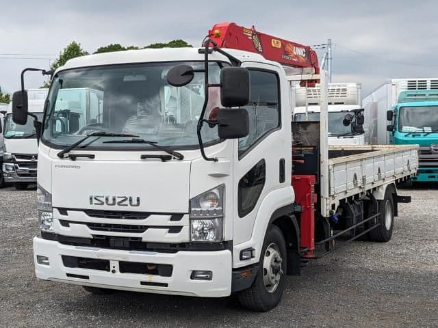 ISUZU