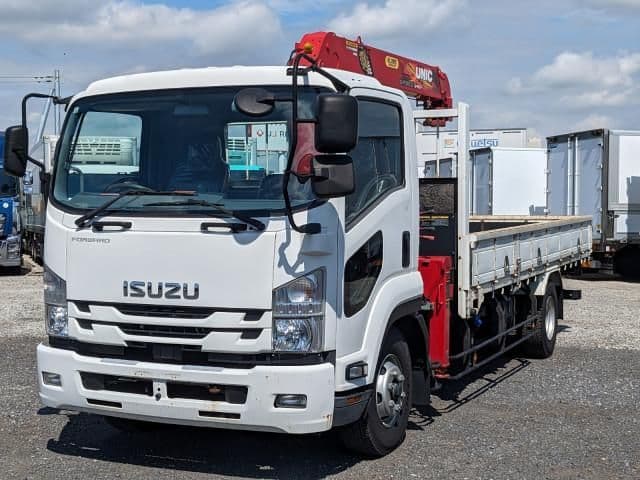 ISUZU