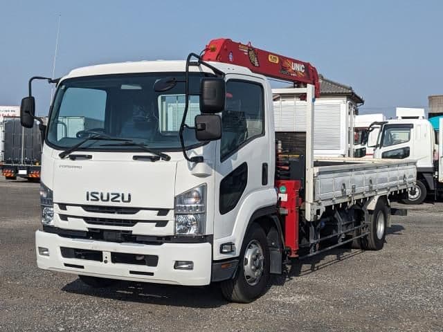 ISUZU