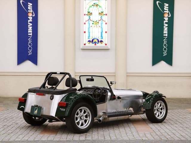 Car thumbnail 2