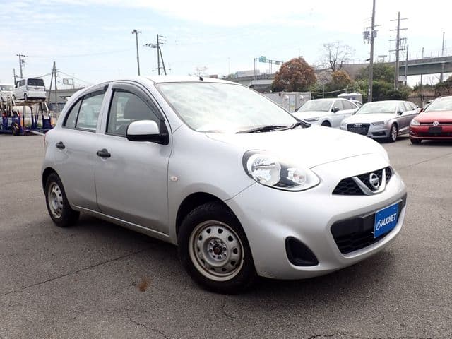 NISSAN